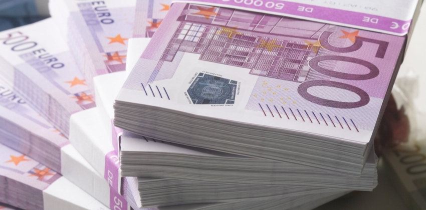 521.630.046 billets de 500 euros en circulation pour une valeur de 260.815.023.000 € Fin des billets de 500 euros en Europe