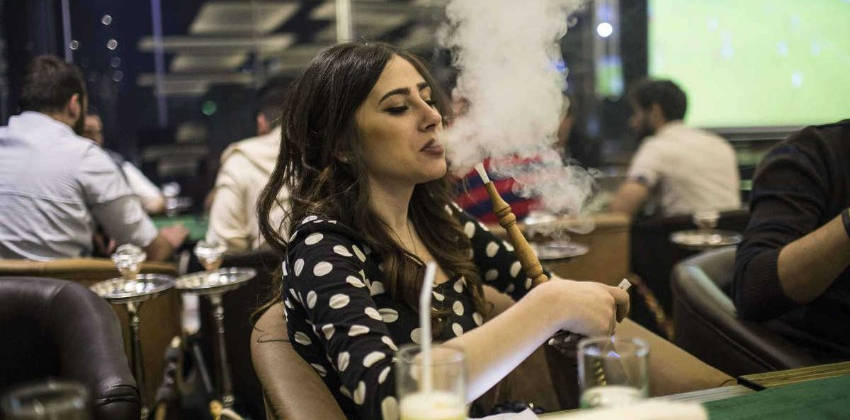 25 fois plus de goudron inhalé avec la chicha