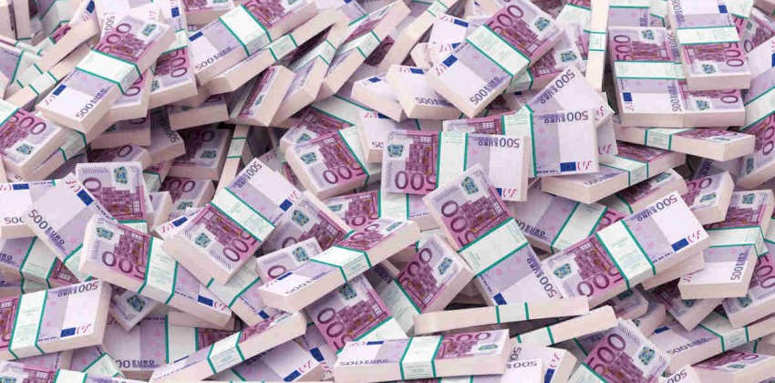 Les services fiscaux découvrent 12 milliards d'euros cachés en Suisse Les services fiscaux découvrent 12 milliards d'euros